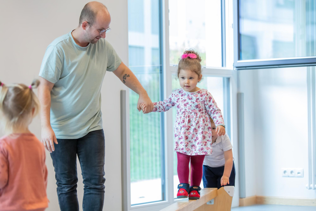 denk-mit-kita-private-kita-oder-staedtische-kita-muenchen-was-eltern-wirklich-wissen-sollten