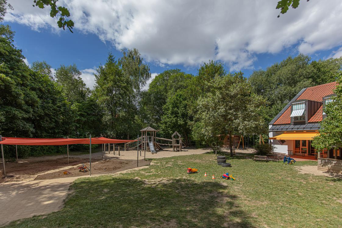 Garten der Denk mit Kita Schwabhausen, Agricolastraße