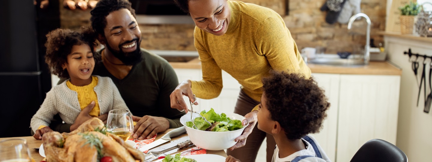 Wenn Kinder nicht mehr essen wollen: Wie Bezugspersonen am besten reagieren