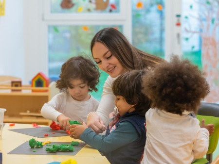 denk-mit-kita-sprach-kita-sprache-foerdern