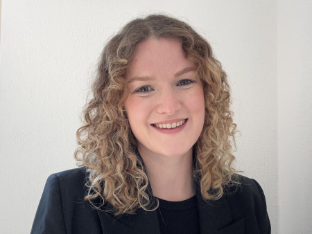 Laura Niedermaier