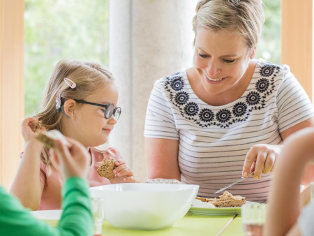 denk-mit-kita-ein-vorbild-fuer-kinder-sein